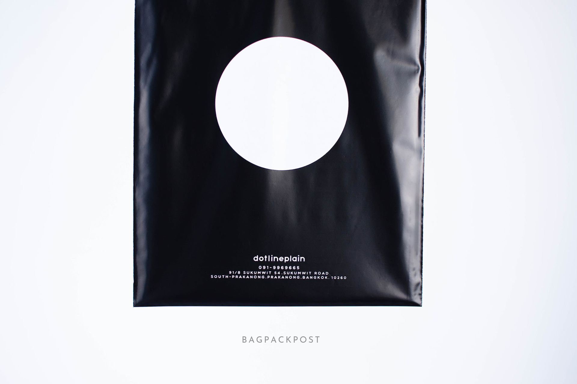 ผลิตถุงไปรษณีย์ ซองไปรษณีย์พิมพ์ลาย Dotlineplain ซองไปรษณีย์สีดำ ถุงไปรษณีย์พิมพ์ลาย 1 BagPackPost