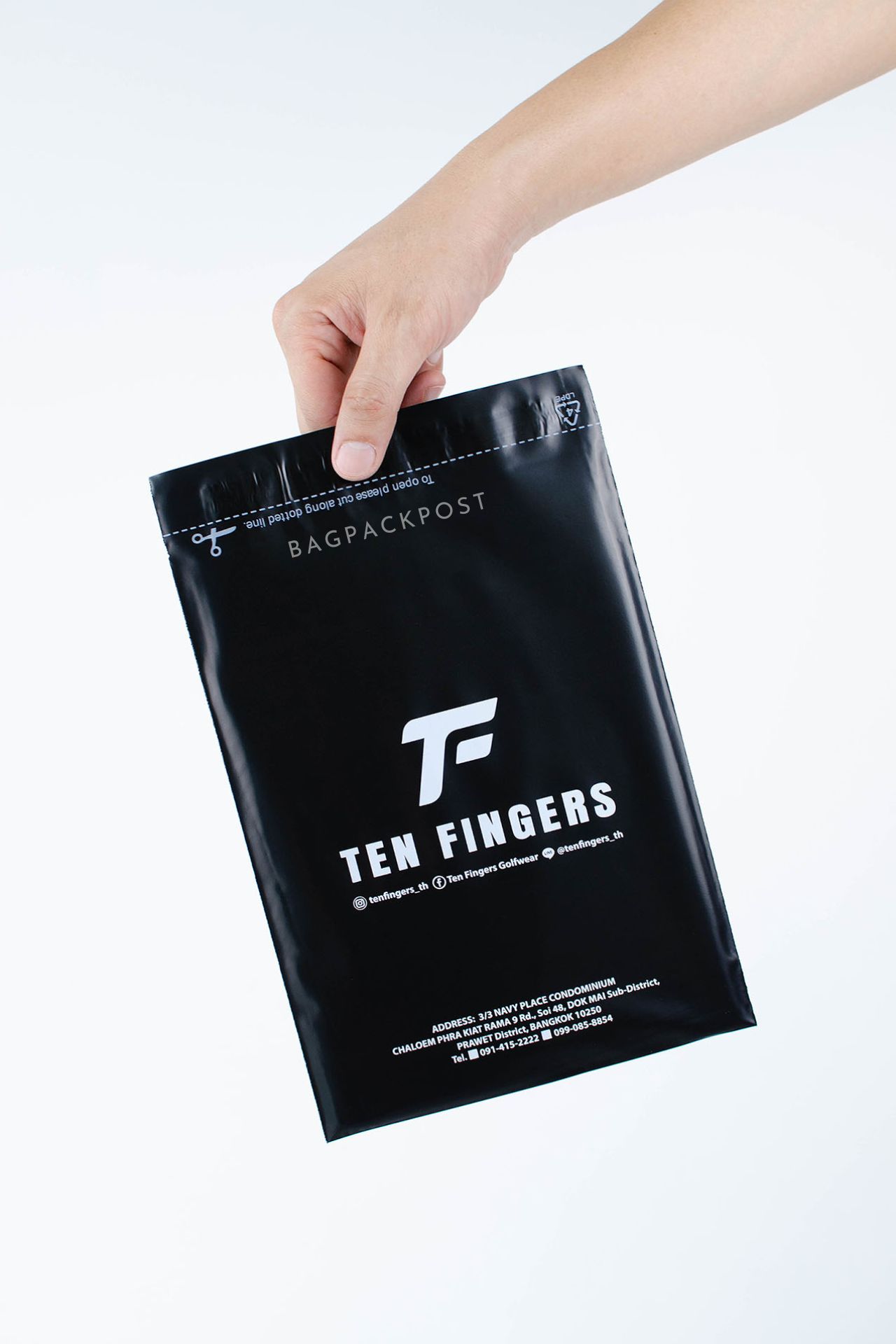 ผลิตถุงไปรษณีย์ ถุงพัสดุ ซองไปรษณีย์พิมพ์ลาย Ten Fingers ซองไปรษณีย์สีดำ ถุงไปรษณีย์พิมพ์ลาย 1 BagPackPost