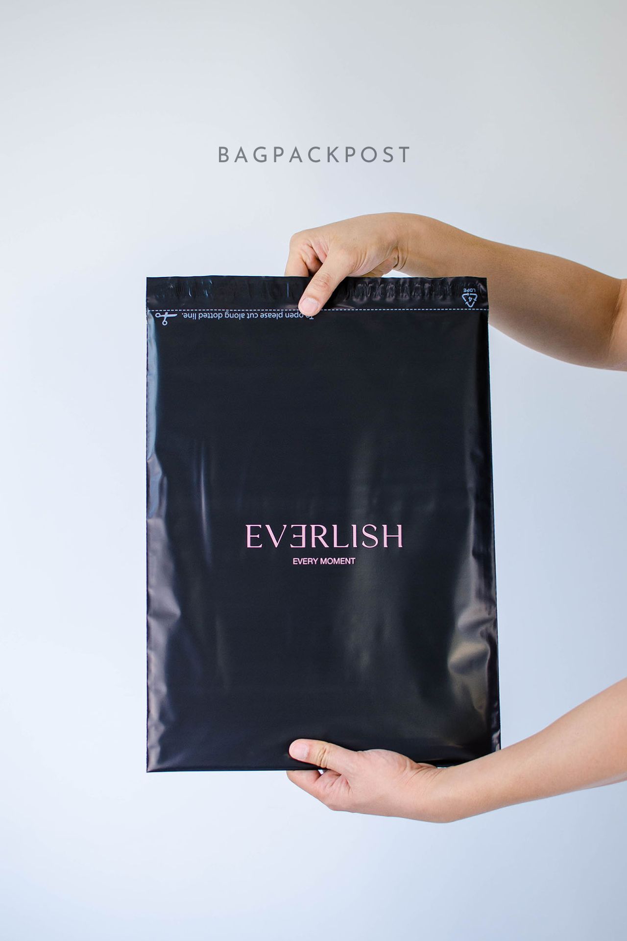 ผลิตถุงไปรษณีย์ ซองไปรษณีย์พิมพ์ลาย EVERLISH ซองไปรษณีย์สีดำ ถุงไปรษณีย์พิมพ์ลาย 1 BagPackPost