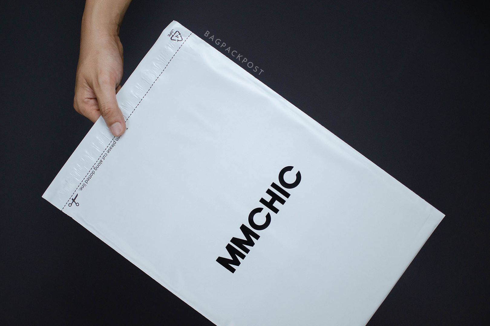 ผลิตถุงไปรษณีย์ ซองไปรษณีย์พิมพ์ลาย mmchic ซองไปรษณีย์สีขาว ถุงไปรษณีย์พิมพ์ลาย 1 BagPackPost