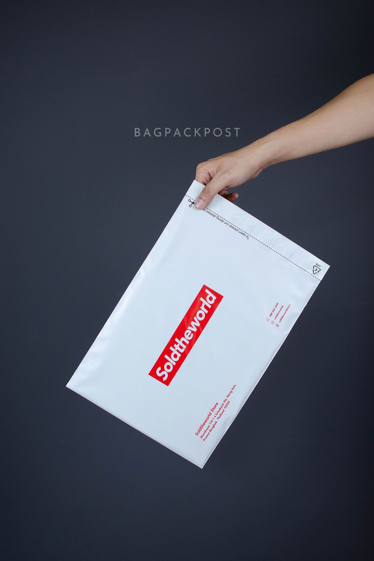 ผลิตถุงไปรษณีย์ ซองไปรษณีย์พิมพ์ลาย SoldTheWorldStore ซองไปรษณีย์สีขาว ถุงไปรษณีย์พิมพ์ลาย 1 BagPackPost