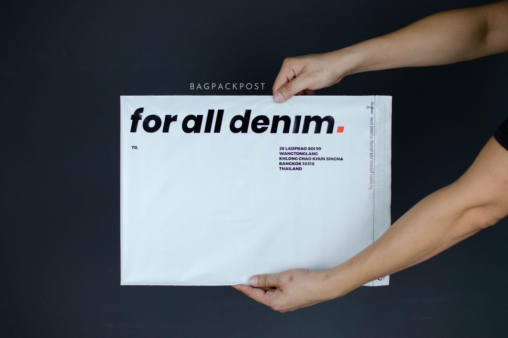 ผลิตถุงไปรษณีย์ ถุงพัสดุ ซองไปรษณีย์พิมพ์ลาย For All Denim ซองไปรษณีย์สีขาว ถุงไปรษณีย์พิมพ์ลาย 1 BagPackPost